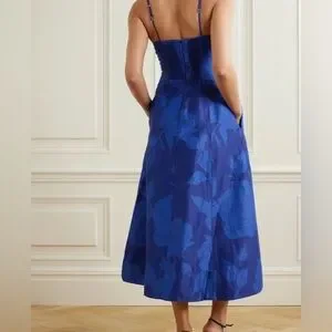 green emerald velvet dress Fit And Flare Dress – BCBGMAXAZRIA main image 0